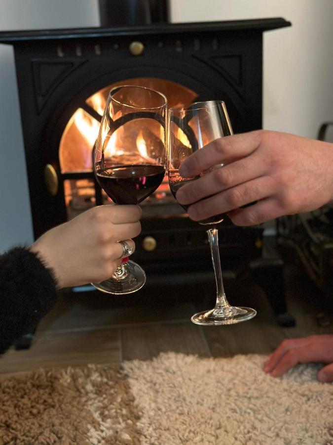 Apartmani Emily & Jully Nikšić المظهر الخارجي الصورة