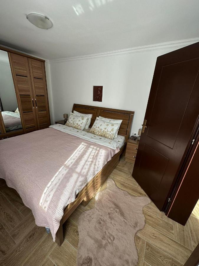 Apartmani Emily & Jully Nikšić المظهر الخارجي الصورة