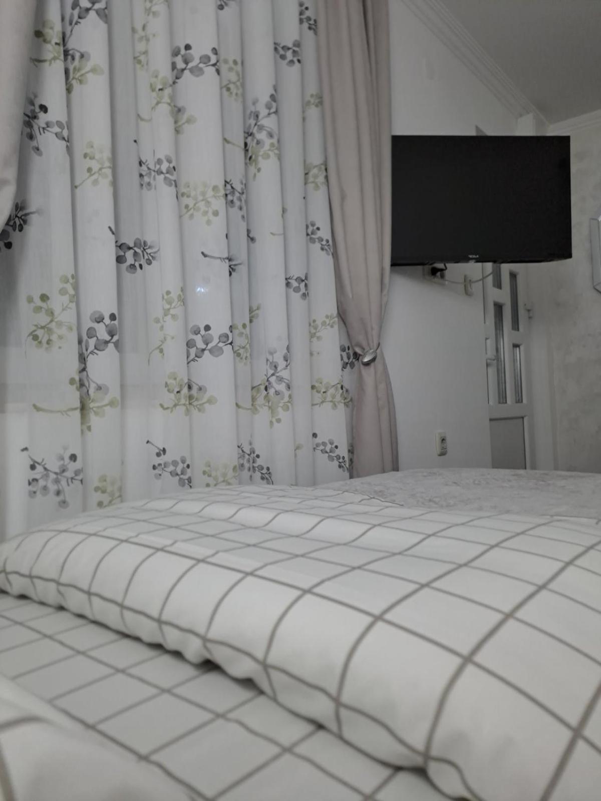 Apartmani Emily & Jully Nikšić المظهر الخارجي الصورة